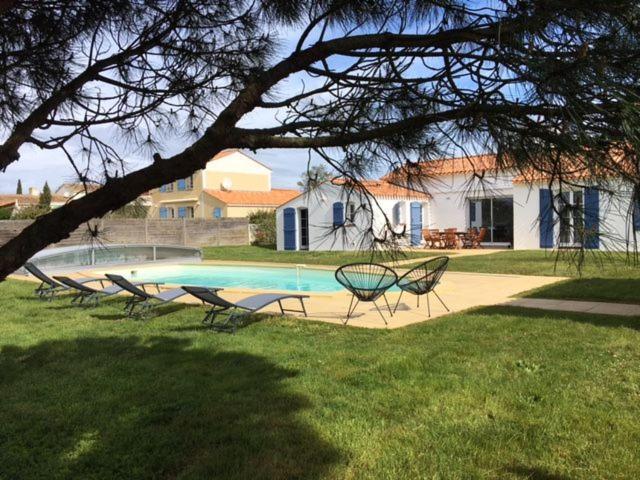Gite Avec Piscine Privative LʼAiguillon-sur-Vie Eksteriør bilde